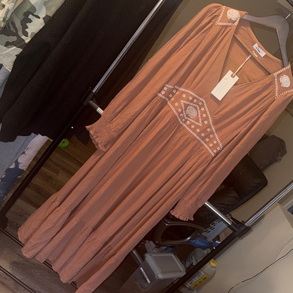 in loom Dresses & Skirts - Bohemian Long Sleeve Maxi Dress in Rust